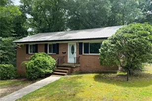 240 Byerly St, Mount Airy, NC 27030 - Photo 1