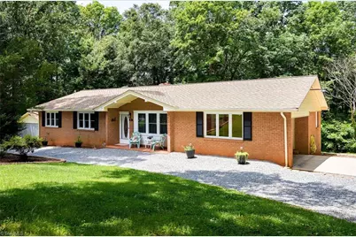 10 Echoview Circle, Lexington, NC 27292 - Photo 1