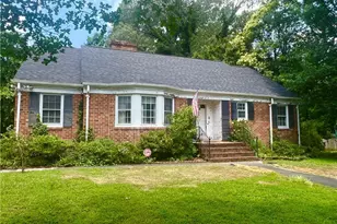 609 Shawnee Rd, Greensboro, NC 27403 - Photo 1