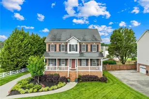 901 George Pl Dr, Kernersville, NC 27284 - Photo 1