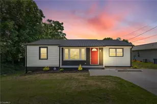 705 Laurel Ave, Lexington, NC 27292 - Photo 1