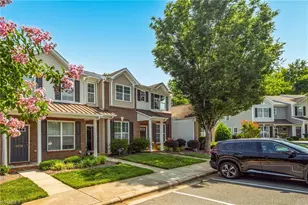 1076 Kelso Ln, Burlington, NC 27215 - Photo 1