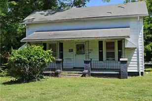 226 Carter St, Reidsville, NC 27320 - Photo 1