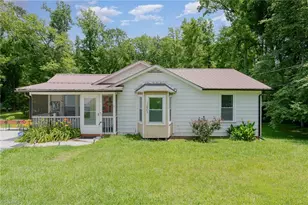 1003 Stemp Everhart Rd, Thomasville, NC 27360 - Photo 1