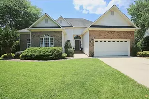 686 Scarlett Ct, High Point, NC 27265 - Photo 1