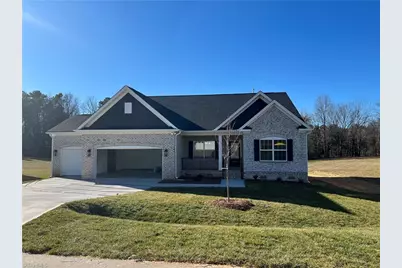 1618 Lazy Fox Lane #5, Kernersville, NC 27265 - Photo 1