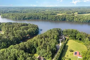 1525 Sunset Pointe Dr, Salisbury, NC 28146 - Photo 1