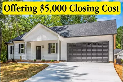 512 Carolina Avenue, Yadkinville, NC 27055 - Photo 1