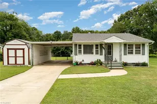 1607 Belmont St, Burlington, NC 27215 - Photo 1