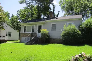 500 Avalon Pl, High Point, NC 27262 - Photo 1