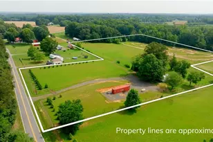 3035 Baity Rd, Yadkinville, NC 27055 - Photo 1