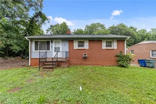 807 New St, Graham, NC 27253 - Photo 1