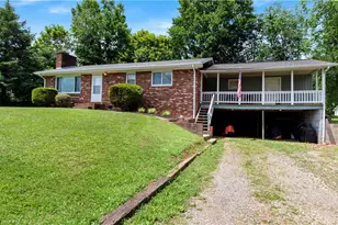 415 Decatur Ave, Elkin, NC 28621 - Photo 1