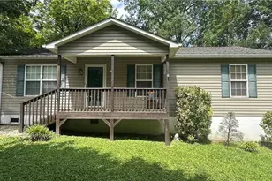 112 White St, Thomasville, NC 27360 - Photo 1