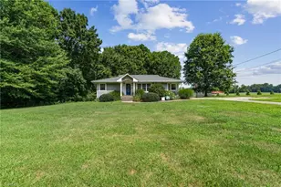 1625 Grooms Rd, Reidsville, NC 27320 - Photo 1