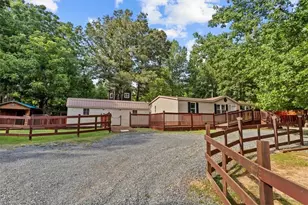 2422 Burney Rd, Asheboro, NC 27205 - Photo 1