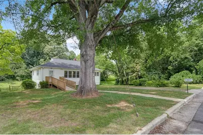 207 McCollum Drive, Reidsville, NC 27320 - Photo 1