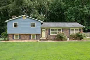 236 Center St, Cooleemee, NC 27014 - Photo 1