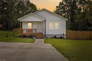 619 Spence St, Burlington, NC 27217 - Photo 1