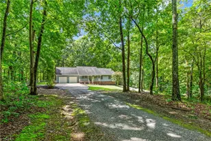 1122 Red Oak Dr, Walnut Cove, NC 27052 - Photo 1
