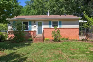 912 Wilson St, Reidsville, NC 27320 - Photo 1
