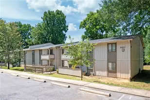 2250 Sunderland Rd, Winston-Salem, NC 27103 - Photo 1