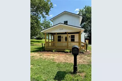 209 Allison Street, Reidsville, NC 27320 - Photo 1