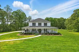 725 Bradshaw Rd, Mount Ulla, NC 28125 - Photo 1