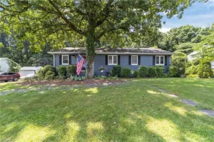 1333 Seminole Dr, Greensboro, NC 27408 - Photo 1