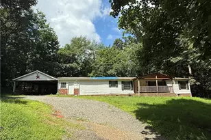 2660 Shiloh Dr, Winston-Salem, NC 27106 - Photo 1