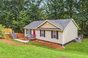 4614 Southern Webbing Mill Rd, Greensboro, NC 27405 - Photo 1