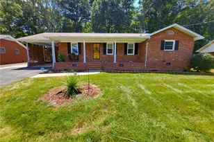 1620 7 Oaks Pl, High Point, NC 27265 - Photo 1