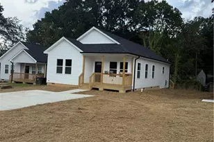 713 Ross St, Burlington, NC 27217 - Photo 1