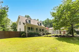 1027 Cypress Dr, Reidsville, NC 27320 - Photo 1