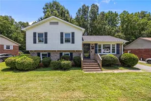 2957 Bainbridge Dr, Winston-Salem, NC 27105 - Photo 1