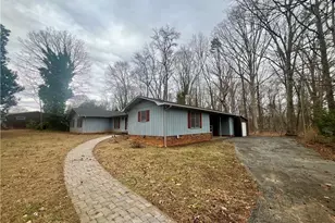 278 Forest Park Dr, Denton, NC 27239 - Photo 1