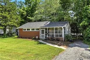 2814 Westridge Rd, Winston-Salem, NC 27103 - Photo 1