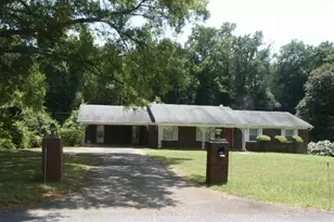 217 Starmount Dr, Statesville, NC 28677 - Photo 1