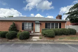 970 Lytchfield Pl, Winston-Salem, NC 27104 - Photo 1