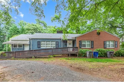 401 S Westview Drive, Winston-Salem, NC 27104 - Photo 1