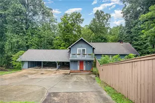 64 Cub Dr, Thomasville, NC 27360 - Photo 1