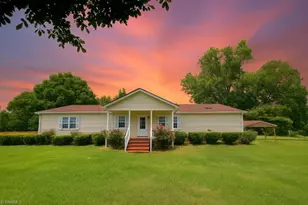 301 Melvin Wrenn Rd, Yanceyville, NC 27379 - Photo 1