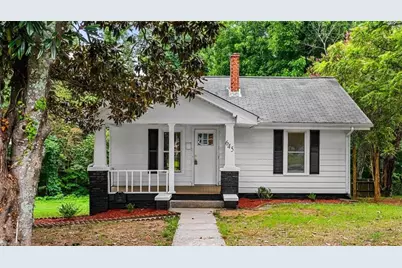 645 W Wainman Avenue, Asheboro, NC 27203 - Photo 1