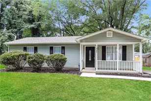 606 Voss St, Winston-Salem, NC 27105 - Photo 1