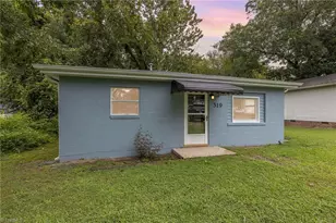 319 Cates Ave, Burlington, NC 27215 - Photo 1