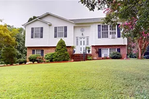 341 Woodbridge Dr, Mount Airy, NC 27030 - Photo 1