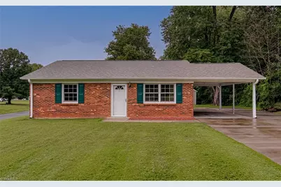 301 Redwood Bend, King, NC 27021 - Photo 1