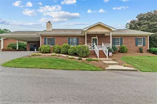 2029 N Main St, Mount Airy, NC NC - Photo 1