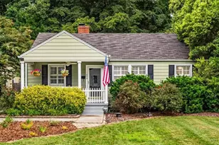 1608 Colonial Ave, Greensboro, NC 27408 - Photo 1