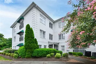 110 Sunset Cir, Greensboro, NC 27408 - Photo 1